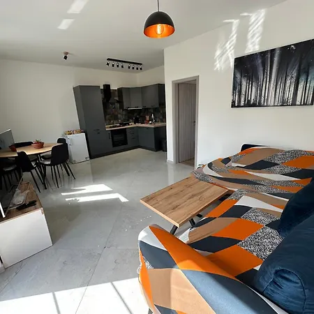 House In Nature Urban Medulin Vakantiehuis Pula