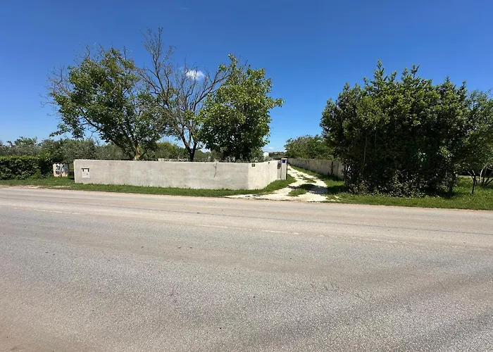 House In Nature Urban Medulin Pula